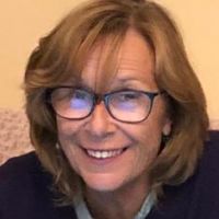 Professeur de l'Eduction Nationale,propose cours d'anglais soit en groupe restreint soit individuel.