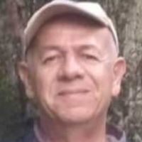 Professeur principal de français , titulaire d'une licence en littérature française donne cours particuliers et fle