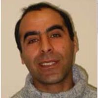 Professeur &agrave; l'Univ. donne cours de soutien (Maths, Physique, Informatique)