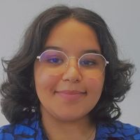 &Eacute;tudiante en premi&egrave;re ann&eacute;e MASTER &agrave; YSCHOOLS (Gestion et commerce) pr&ecirc;te pour toute aide aux devoirs.