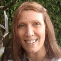 Accompagnatrice scolaire sp&eacute;cialis&eacute;e dans les troubles d'apprentissage propose aide aux devoirs et soutien scolaire