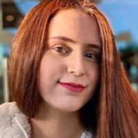 Architecte d'int&eacute;rieur qui aide les &eacute;l&egrave;ves &agrave; bien ma&icirc;triser l'anglais par &eacute;crit et en oral.