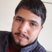 Cours de soutien en math&eacute;matiques {Algebre , Analyse, Topologie, Calcul diff&eacute;rentiel }