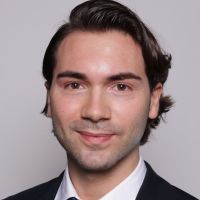 &Eacute;l&egrave;ve en &eacute;cole de commerce (ESSEC) propose cours de soutien scolaire et d&rsquo;aide aux devoirs