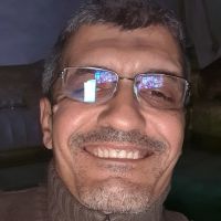 Titulaire d'un dipl&ocirc;me d'ing&eacute;nieur, propose cours soutien en math niveau lycien