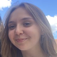 &Eacute;tudiante &agrave; Sciences Po Paris, je propose de donner des cours dans diverses mati&egrave;res selon les niveaux.