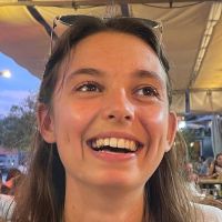 &Eacute;tudiante en &eacute;cole v&eacute;t&eacute;rinaire donne des cours de soutien scolaire, maths et biologie coll&egrave;ge (primaire)