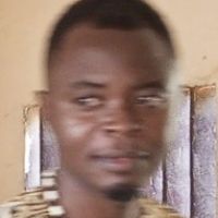 Professeur certifi&eacute; de math&eacute;matiques, dipl&ocirc;m&eacute; de l'&eacute;cole et de l'universite de Renne 1. Ayant 10 ans d'exp&eacute;rience .