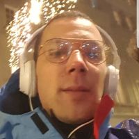 Licenci&eacute; en Math&eacute;matiques option probabilit&eacute;s et statistiques, j'ai une exp&eacute;rience de 8 ann&eacute;es en soutien scolaire.