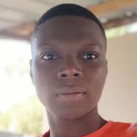 Titulaire d'un baccalaur&eacute;at scientifique je donne des cours de soutien, d'aide aux devoirs et de pr&eacute;paration aux examens