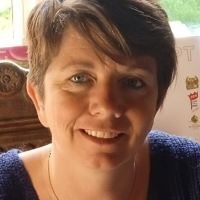 Professeur des &eacute;coles pendant 20 ans, puis formatrice pour adulte, je me suis form&eacute;e en orthop&eacute;dagogie.