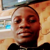 Je m'appelle David, je suis titulaire d'un dipl&ocirc;me de licence en statistiques. Je suis prof de maths au coll&egrave;ge. Je donn