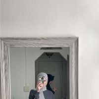 Titulaire d'un Master en biologie, Etudiante en SM, j'aide a la pr&eacute;p&eacute;ration en math et physique et Anglais a