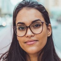 Professeur exp&eacute;riment&eacute;e et &agrave; l'&eacute;coute