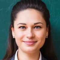 Je suis Mme Emna Khouildi, Docteur de l&rsquo;&eacute;cole Polytechniques en &eacute;lectroniques et Technologies de l&rsquo;Information et de Com