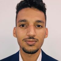 &eacute;l&egrave;ve ing&eacute;nieur g&eacute;n&eacute;raliste donne des cours en ligne de math&eacute;matique niveaux quatri&egrave;me jusqu'&agrave; terminale