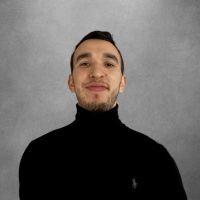 Ing&eacute;nieur en informatique, ma mission est d'apporter mon soutien aux coll&eacute;giens pour exceller en math&eacute;matiques.