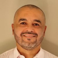 Professeur dans l'&eacute;ducation nationale depuis plus de 15 ans , je donne aussi des cours particuliers depuis 20 ans.