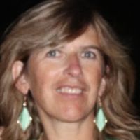 Professeure de fran&ccedil;ais primaire, coll&egrave;ge et FLE sp&eacute;cialis&eacute;e dans les examens brevet&eacute;s, Delf tous niveaux.