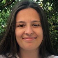 Ancienne élève de prépa, donne des cours de maths par webcam