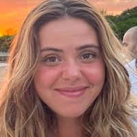 &Eacute;tudiante ing&eacute;nierie AgroParisTech propose des cours scientifiques ( math&eacute;matiques, SVT, Physique Chimie) par webcam.