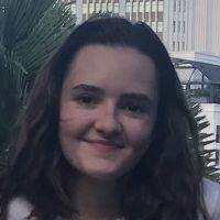 &Eacute;tudiante BAC+4 donne cours de soutien en distanciel