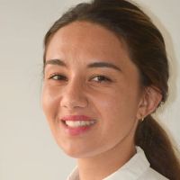 Professeure d'&eacute;conomie - dipl&ocirc;m&eacute;e de sciences po