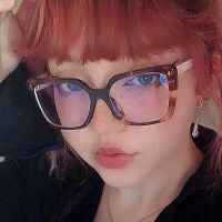 Élève en licence d'économie et gestion internationale propose des cours d'anglais, de français et SES