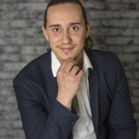 Coach scolaire et en d&eacute;veloppement personnel dipl&ocirc;m&eacute;.