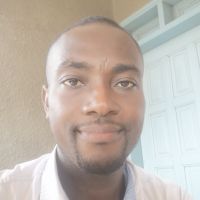 Professeur de math&eacute;matiques et de physique chimie, tous niveaux.Experiment&eacute; et s&eacute;rieux.