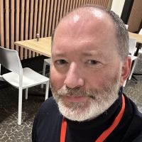 Professeur diplom&eacute;