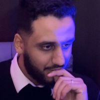 Titulaire d&rsquo;un master en ing&eacute;nierie d&rsquo;affaire je suis maintenant professeur pour l&rsquo;acad&eacute;mie de Versailles.