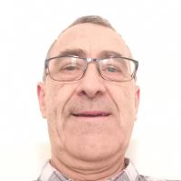 Professeur agr&eacute;g&eacute; donne cours de math&eacute;matiques tous niveaux