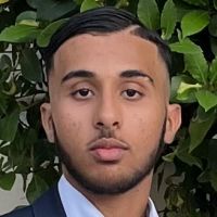 Etudiant en classe pr&eacute;paratoire aux grandes &eacute;coles d'ing&eacute;nieur, je propose de donner des cours de sciences.