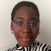 Titulaire d'un baccalaur&eacute;at g&eacute;n&eacute;ral mention Tr&egrave;s bien (SES et LLCE), je propose des cours de SES et anglais par webcam.