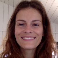 Dipl&ocirc;m&eacute;e en droit et en lettres, je suis professeure de soutien scolaire en visio depuis 2 ans.