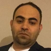 Professeur de l'&eacute;ducation nationale donne cours niveau coll&egrave;ge et lyc&eacute;e