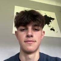 &Eacute;l&egrave;ve en terminale sp&eacute;cialit&eacute; math&eacute;matiques et option maths expertes.Je veux aider les &eacute;l&egrave;ves en difficult&eacute; ou non .