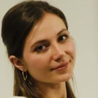 Professeure de philosophie, de fran&ccedil;ais et de HLP, j'aide &agrave; la pr&eacute;paration au bac.