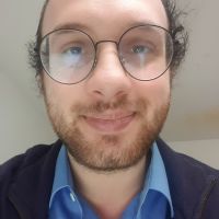 Diplômé de master, je propose des cours de soutien scolaire en mathématiques