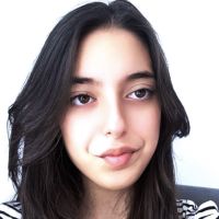 &Eacute;tudiante ayant un niveau C1 en Anglais et qui va commencer ses &eacute;tudes d&egrave;s la rentr&eacute;e