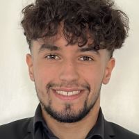 Titulaire d&rsquo;une licence en STAPS et d&rsquo;un BAC Scientifique avec mention, je partagerai avec plaisir mes connaissances