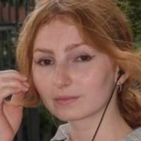 Etudiante en Droit/Litt&eacute;rature chinoise donne cours particuliers de langues/soutien scolaire