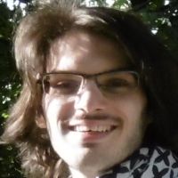 Historien passionn&eacute; donne cours pour vous faire aimer l'histoire-g&eacute;o