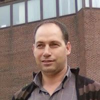 professeur agr&eacute;g&eacute; des sciences physique chimie , docteur en automatique , formateur des futures enseignants