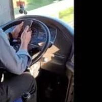 Professeur agr&eacute;g&eacute; de mathematiques donne des cours partuculiers en visio jusqu'au bac