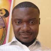 Professeur depuis plusieurs ann&eacute;es, plein d'exp&eacute;rience et d'&eacute;nergie, pr&ecirc;t &agrave; travailler avec vous pour votre r&eacute;ussite.