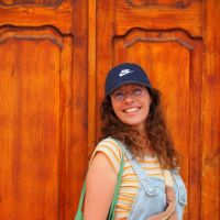 Professeur des &eacute;coles en lyc&eacute;e fran&ccedil;ais &agrave; l'&eacute;tranger propose des cours particuliers, pr&eacute;paration aux examens...