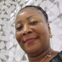 J&rsquo;enseigne le Fran&ccedil;ais et l&rsquo;anglais depuis 7ans ; je les aide &agrave; partir de 0 &agrave; h&eacute;ro