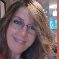 Titulaire d'un dipl&ocirc;me des &eacute;tudes universitaires en informatique maitrisant l'anglais je donne des cours en maths et ang